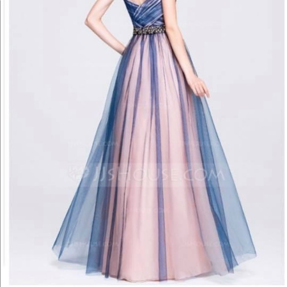 Formal dress, tags on, never worn. - Picture 2 of 6